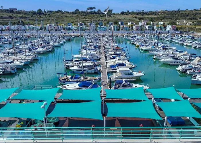 Appartement Luxury 1 Bedroom Apartment, Marina De Albufeira3 *
